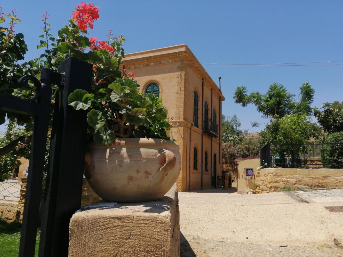 אגריג'נטו A Casa Di Mammi Nella Valle Dei Templi מראה חיצוני תמונה